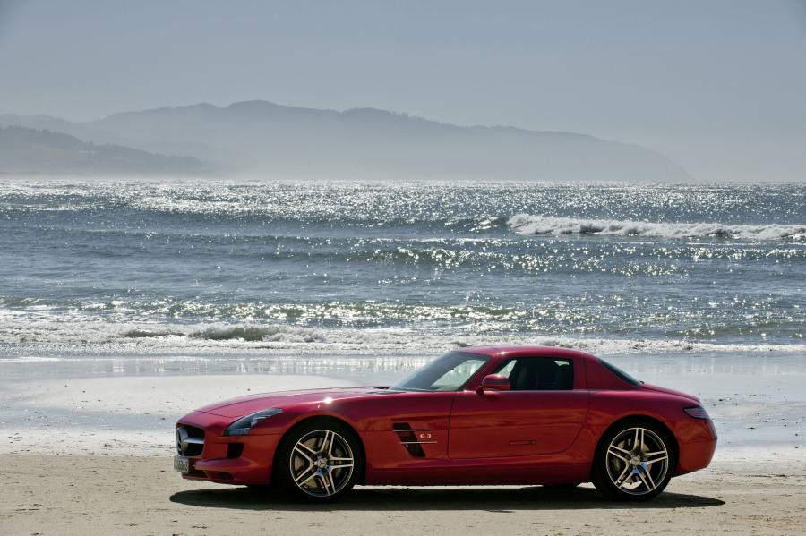  Mercedes-Benz SLS AMG 2010 года  (фото 212 из 526)